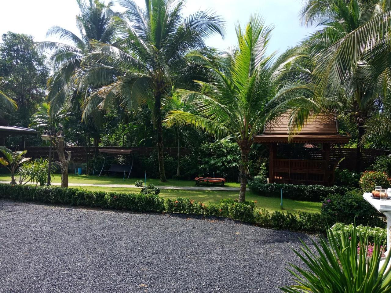 Happy Resort Phang Nga Natai Beach Eksteriør bilde